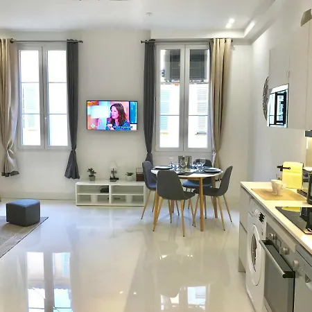 Vieux Palais De Justice Apartment *